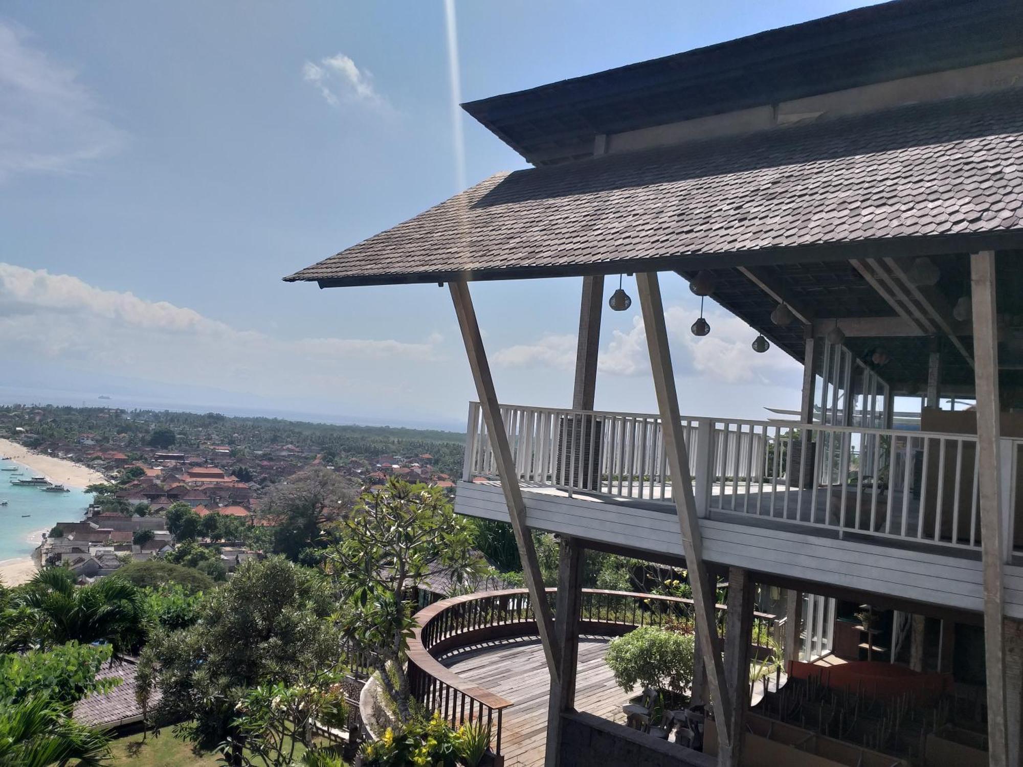 Hotel Jenggala Hill Lembongan Exterior foto